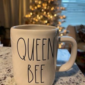 Rae Dunn Queen Bee Mug